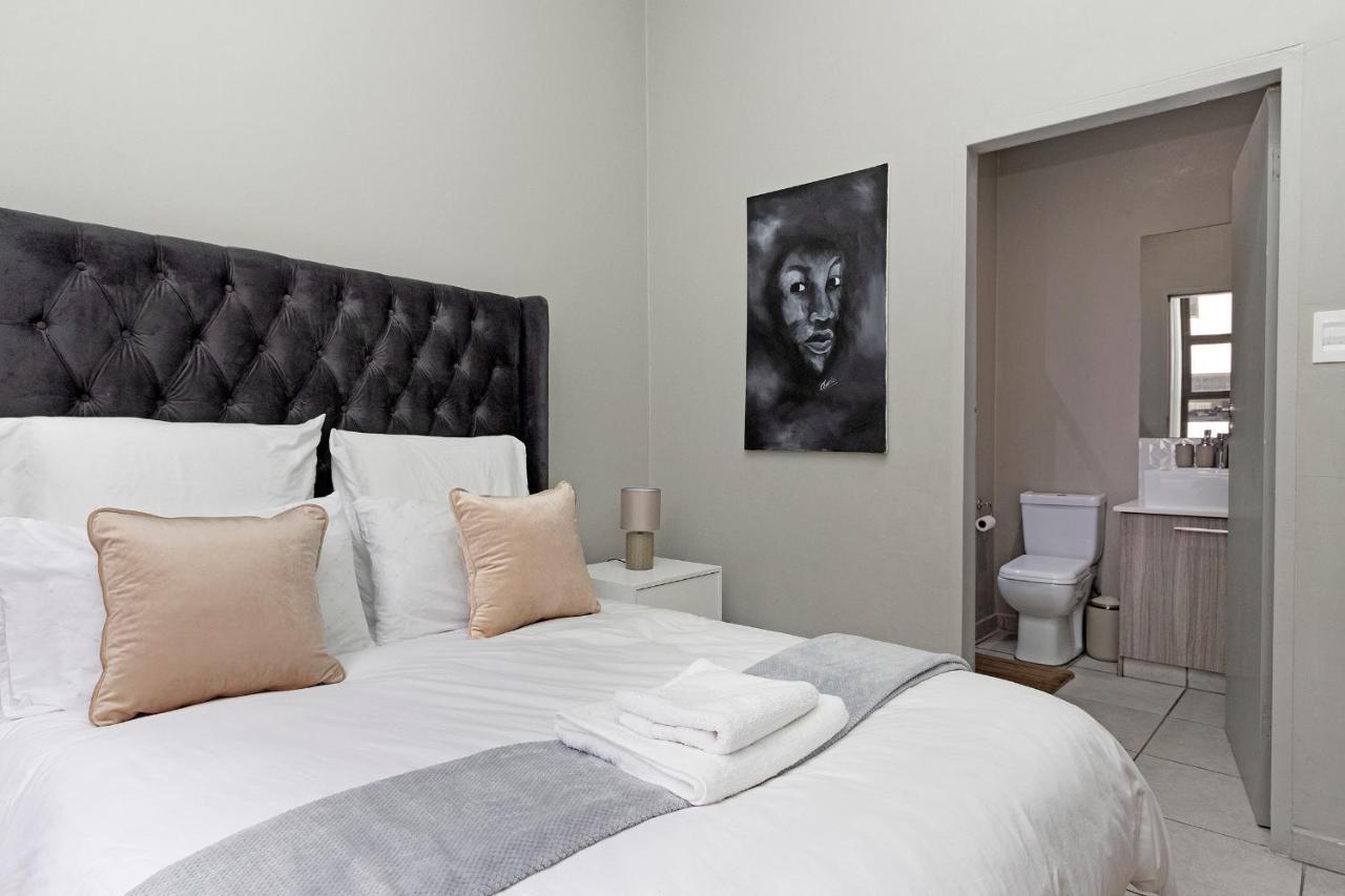 Urban Oasis Apartments At The Bolton Joanesburgo Exterior foto