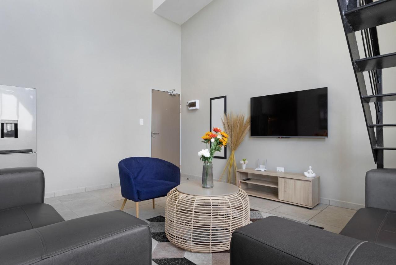 Urban Oasis Apartments At The Bolton Joanesburgo Exterior foto