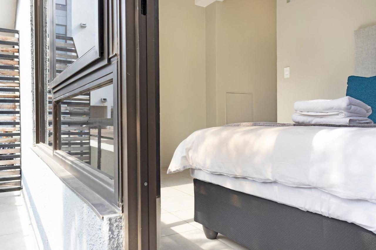 Urban Oasis Apartments At The Bolton Joanesburgo Exterior foto